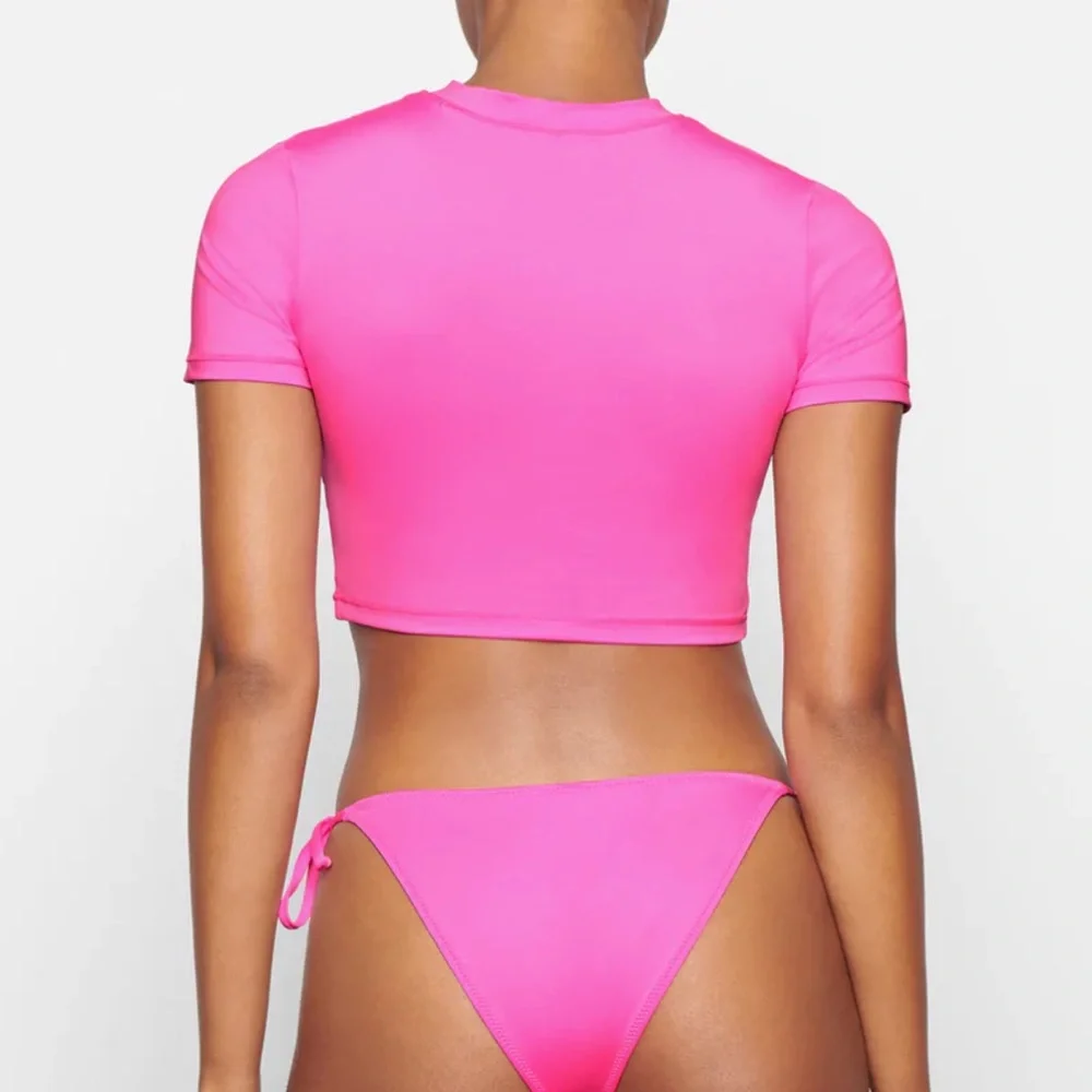 TAFFY SWIM T-SHIRT - Picture 4 of 8